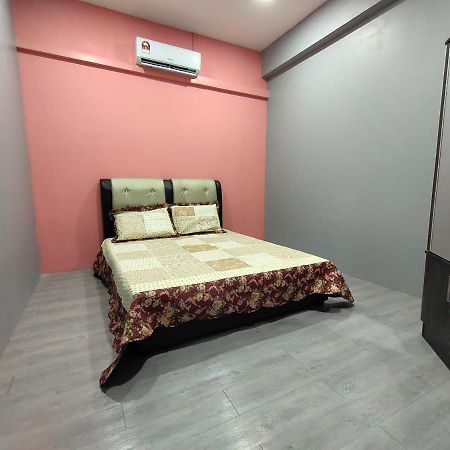 Alish Homestay Gua Musang With Free Wifi, Netflix 外观 照片